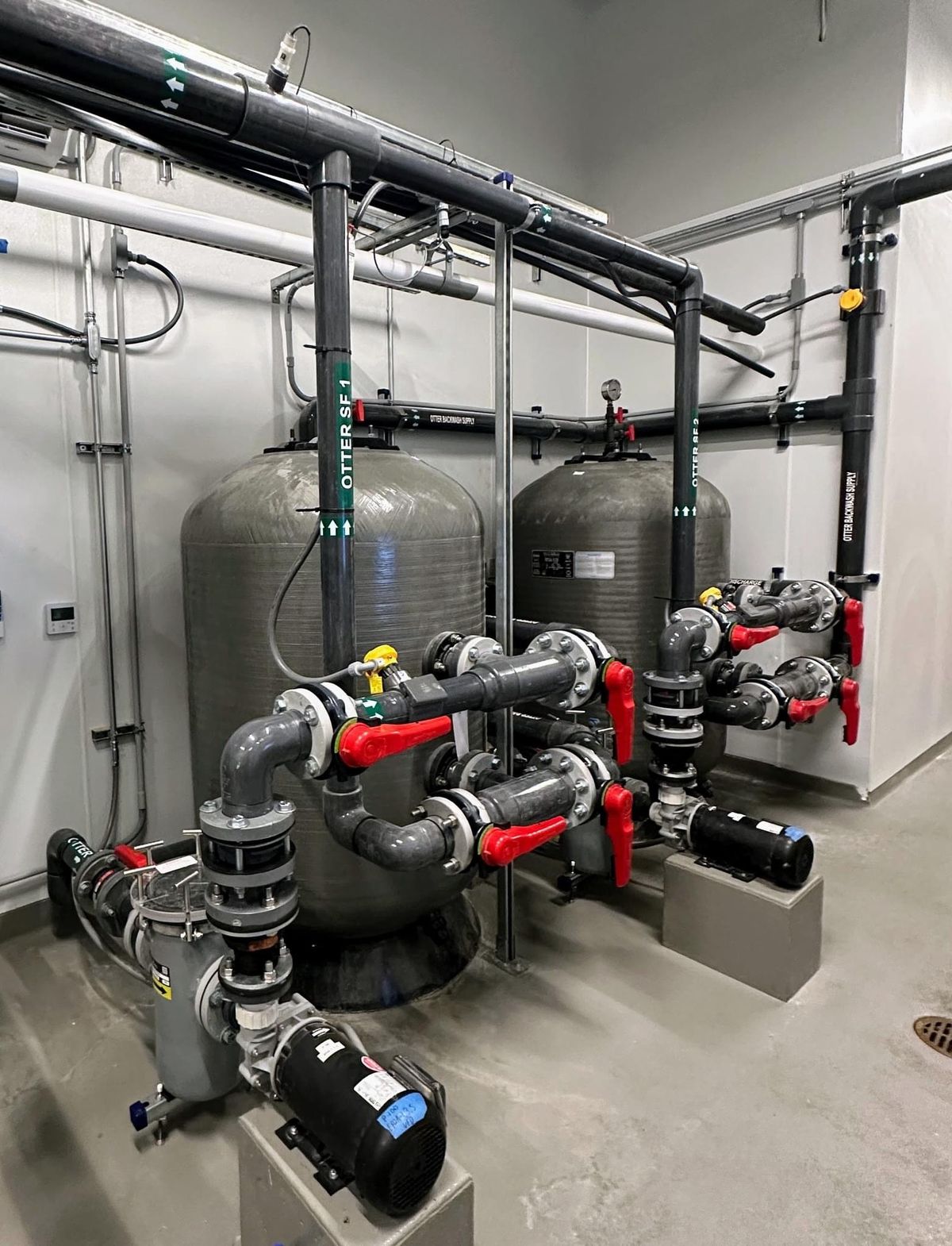 IMPLEMENTACIÓN DE SISTEMAS PARA PISCINAS